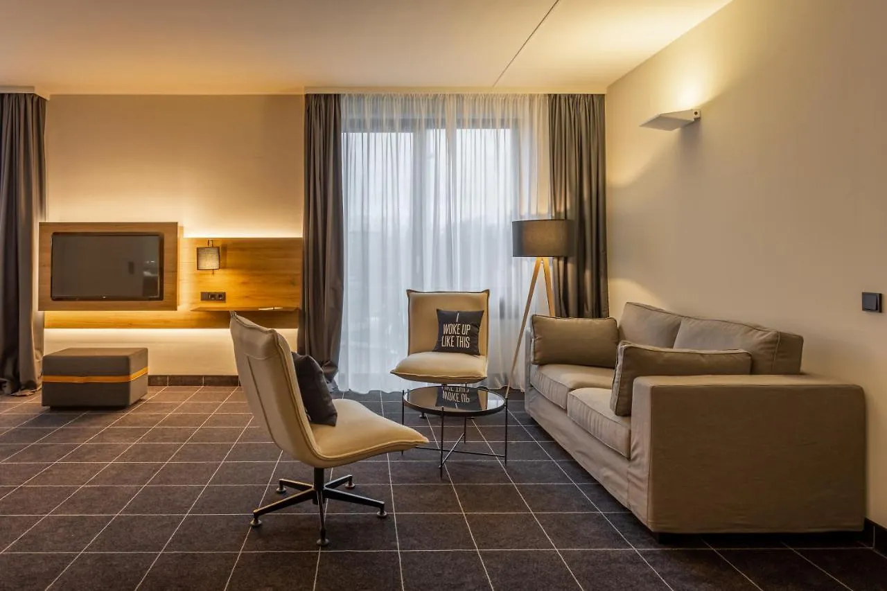 Precise House Dusseldorf Airport Hotel Ratingen 4*,