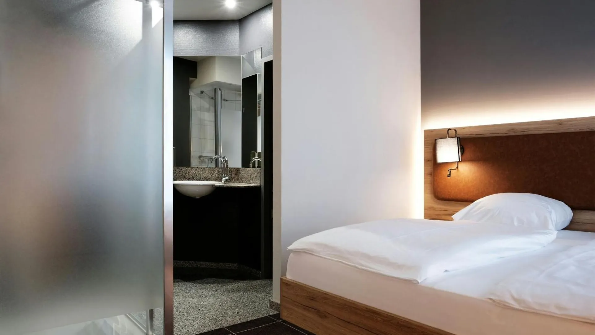 Four Ratingen Dusseldorf Airport Hotel